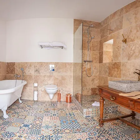 Gasthof Chateau Des Ayes - & 3*