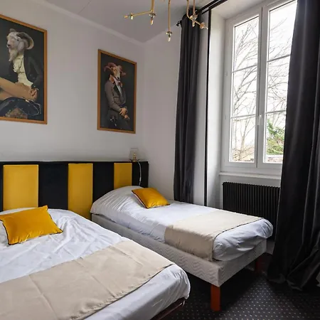 Chateau Des Ayes - & 3*