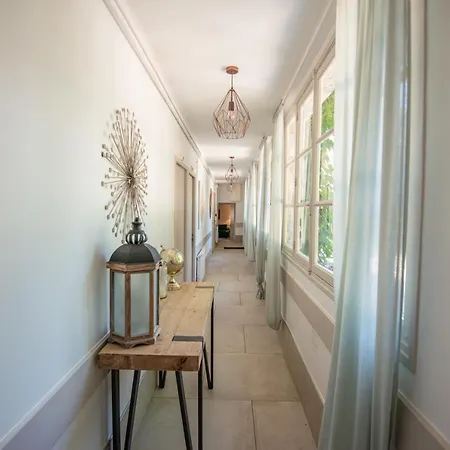 Guest house Chateau Des Ayes - & Saint-Etienne-de-Saint-Geoirs