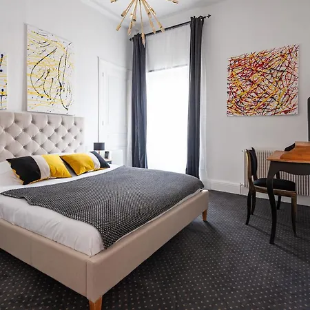 Chateau Des Ayes - & Saint-Etienne-de-Saint-Geoirs