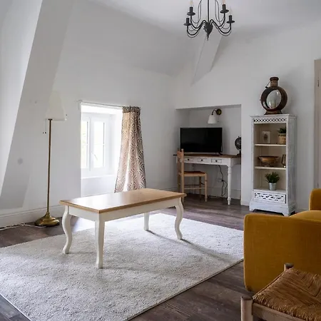 Chateau Des Ayes - & Guest house 3*