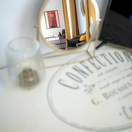 Guest house Chateau Des Ayes - & 3*