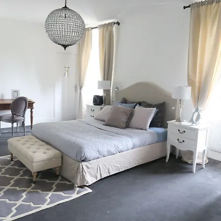 Guest house Chateau Des Ayes - &