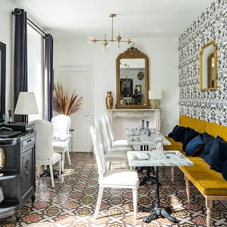 Hotel Chateau Des Ayes - & 3*