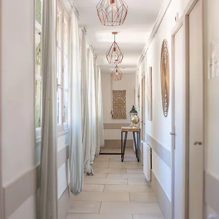 Chateau Des Ayes - & 3*