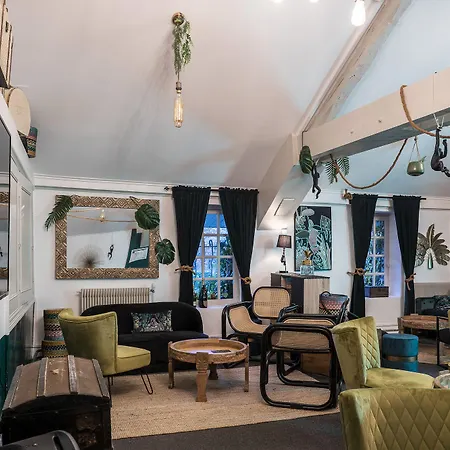 Chateau Des Ayes - & Hotel 3*